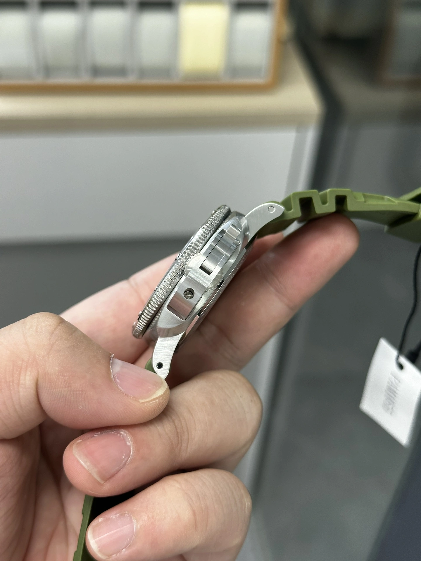 Durable CBD Factory Panerai Submersible “Verde Militare” 42mm PAM01055 1:1 Super Clone – DDP.900 Movement 398